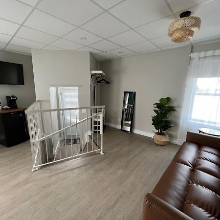 Square Victoria Maison Hoteliere East Angus Eksteriør billede