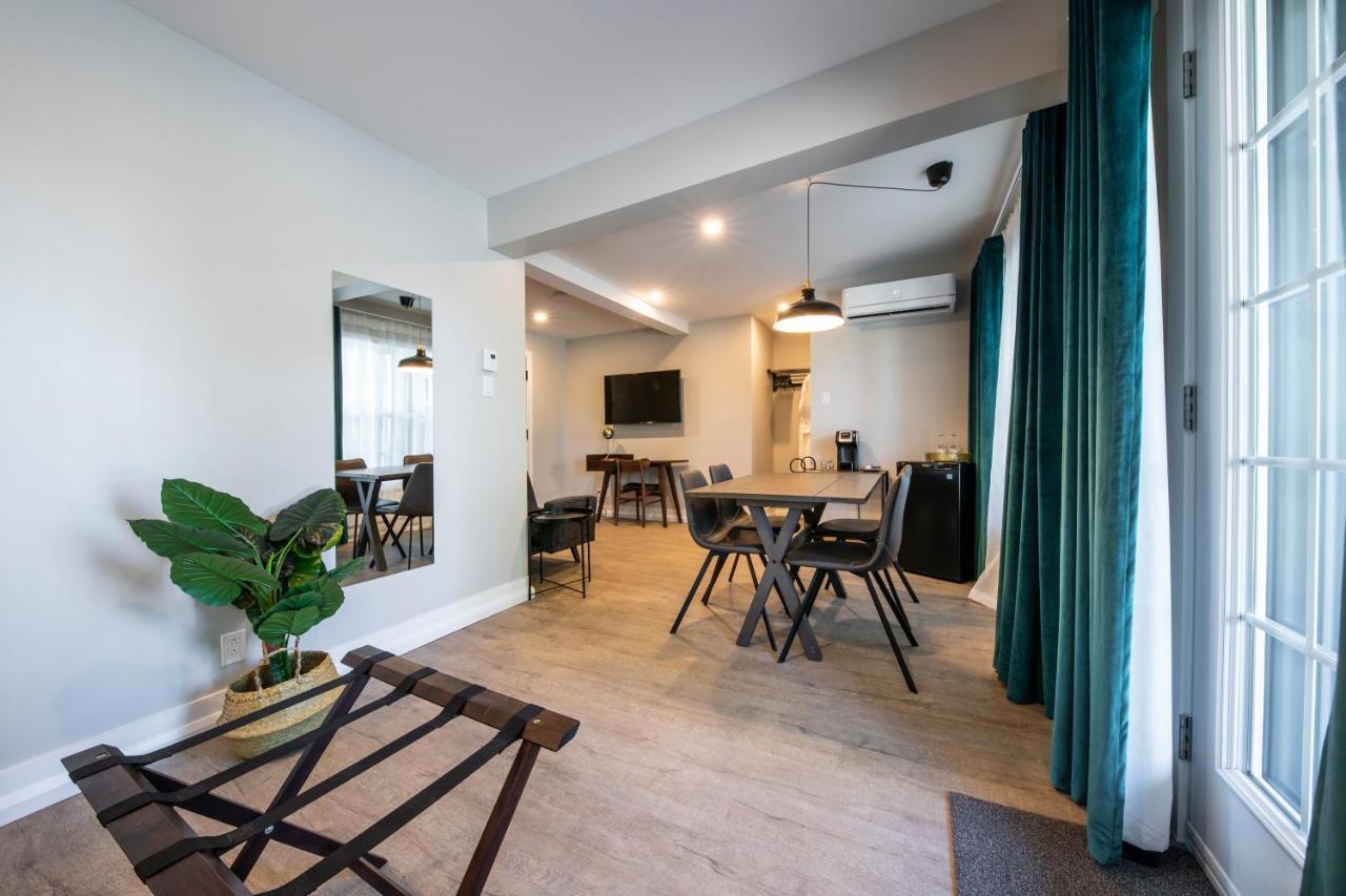 Square Victoria Maison Hoteliere East Angus Eksteriør billede