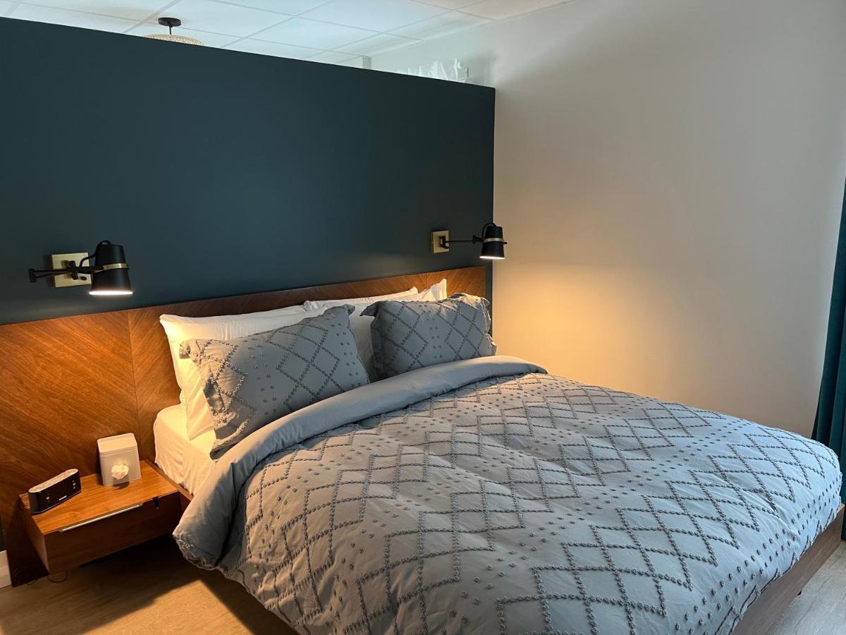 Square Victoria Maison Hoteliere East Angus Eksteriør billede